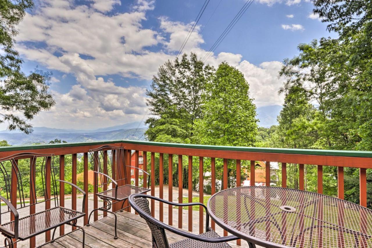 Gatlinburg Chalet Hot Tub, Sauna And Mountain View Ngoại thất bức ảnh